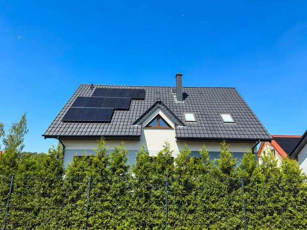 Solar requirements for installations for rooftop safety