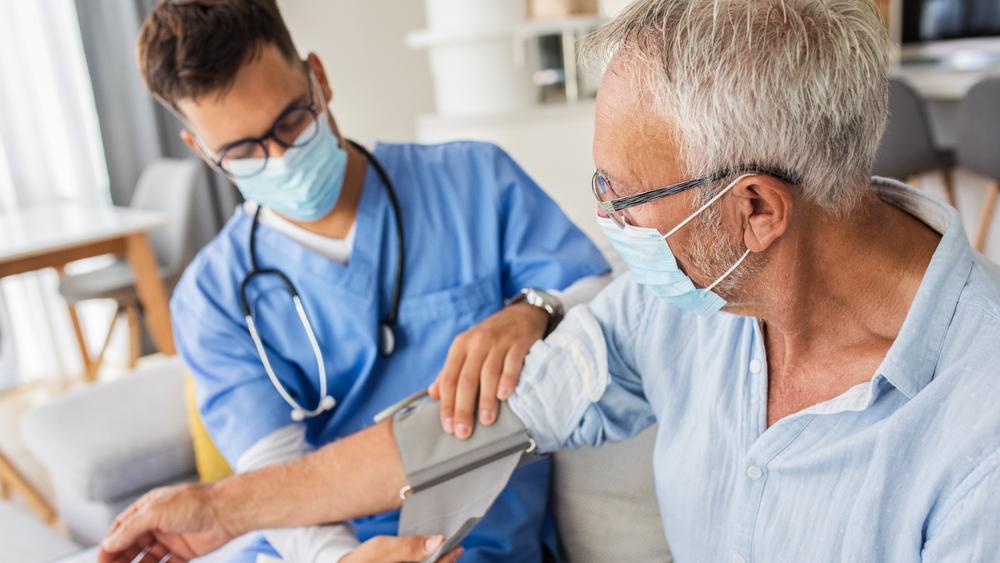 Understanding how senior support at home improves daily comfort levels