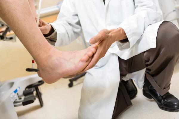 Dallas Foot Doctors Offering Comprehensive Foot Health Services
