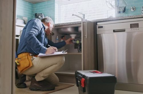 Best plumber Duncan for Quick Leak Fixes and Installations