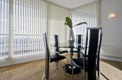 Vertical Blinds Near Me That Combine Style and Functionality