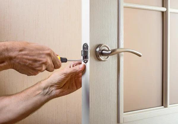Experienced Garage Door Repair Near Me Technicians