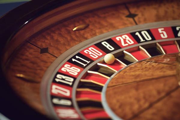Exploring Different Game Libraries at top online casinos